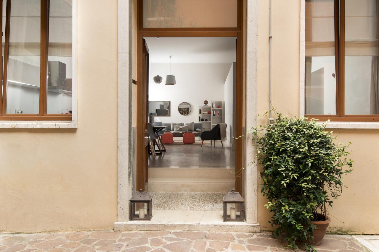 Giorgione Apartment Венеція Екстер'єр фото